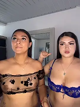 Snapshot of nicolexxaleja chatting on 03.24.26 nicolexxaleja online show from 03.24.26