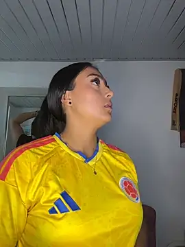 Snapshot of nicolexxaleja chatting on 03.27.26 nicolexxaleja online show from 03.27.26