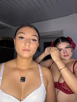 Snapshot of nicolexxaleja chatting on 03.28.26 nicolexxaleja online show from 03.28.26