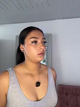 Snapshot of nicolexxaleja chatting on 03.29.26 nicolexxaleja online show from 03.29.26