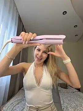 YungTessa online show from 06.19.26
