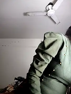 Snapshot of cute_radhikaa chatting on 02.03.26 cute radhikaa online show from 02.03.26