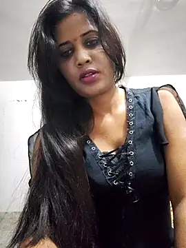 Snapshot of cute_radhikaa chatting on 03.31.26 cute radhikaa online show from 03.31.26