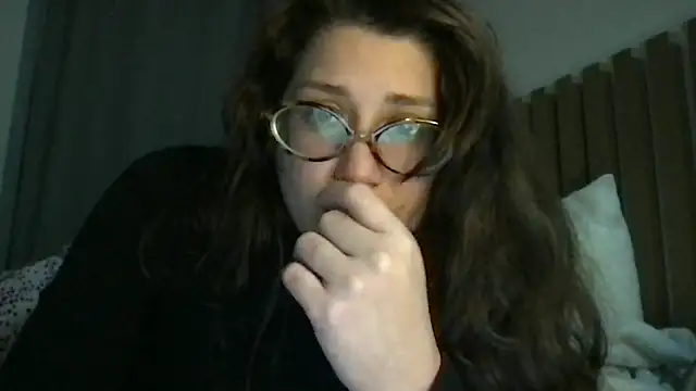 Meowkillah13 online show from 11.13.25