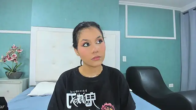 Snapshot of ania_gomez chatting on 11.29.25 ania gomez online show from 11.29.25