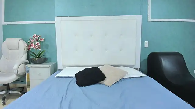 Snapshot of ania_gomez chatting on 12.02.25 ania gomez online show from 12.02.25