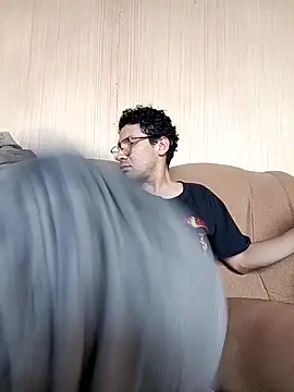 LecheDeSoya666 online show from 11.15.25