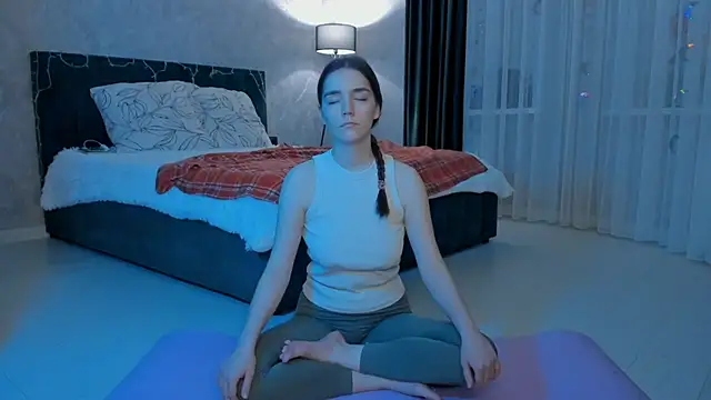 sweete chantal online show from 10.24.25