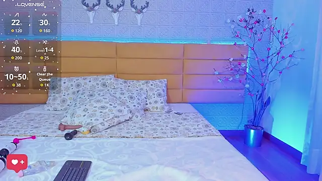 KamileBlake online show from 10.23.25