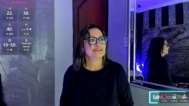 Agatha Pleasure online show from 11.03.25