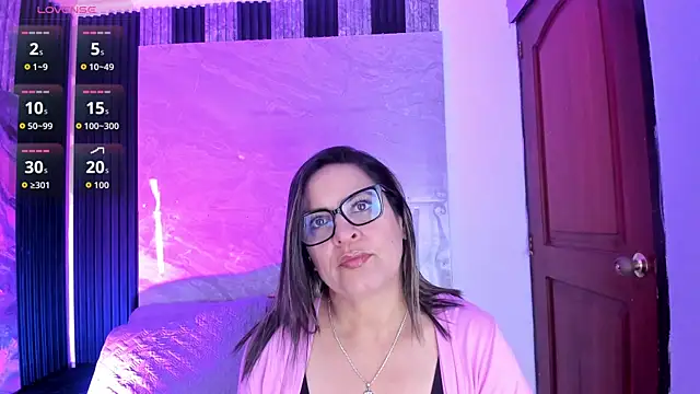 Agatha Pleasure online show from 03.03.26