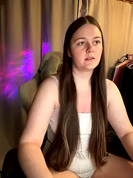 Snapshot of Cuty_Kitty chatting on 12.02.25 Cuty Kitty online show from 12.02.25