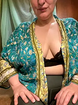 FetishIris online show from 10.22.25