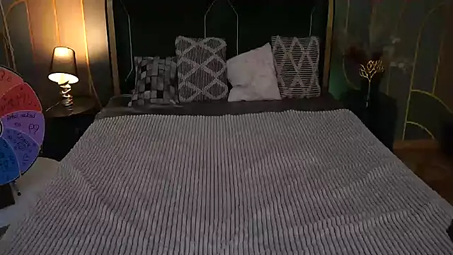 Snapshot of IvyLaurent chatting on 11.09.25 IvyLaurent online show from 11.09.25