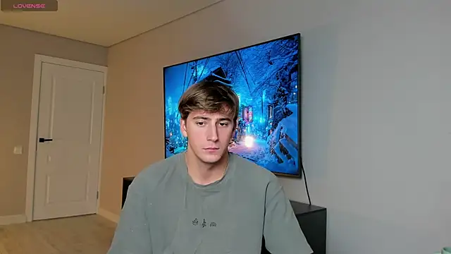 Snapshot of DaniHort chatting on 01.16.26 DaniHort online show from 01.16.26