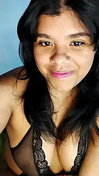 Snapshot of samantha-pettie chatting on 11.05.25 samantha-pettie online show from 11.05.25