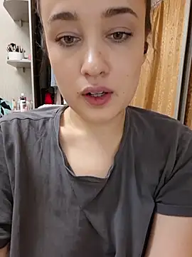 DianaVi online show from 11.04.25