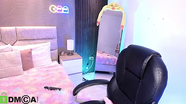 Arinextdoor online show from 03.29.26