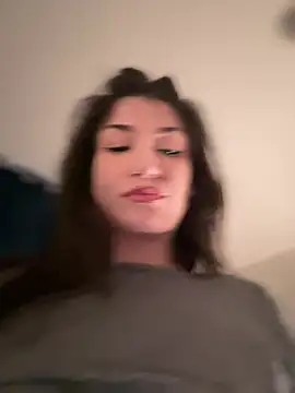 ScarletBloom  online show from 04.02.26