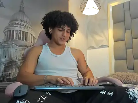 Xfire boy69 online show from 11.01.25