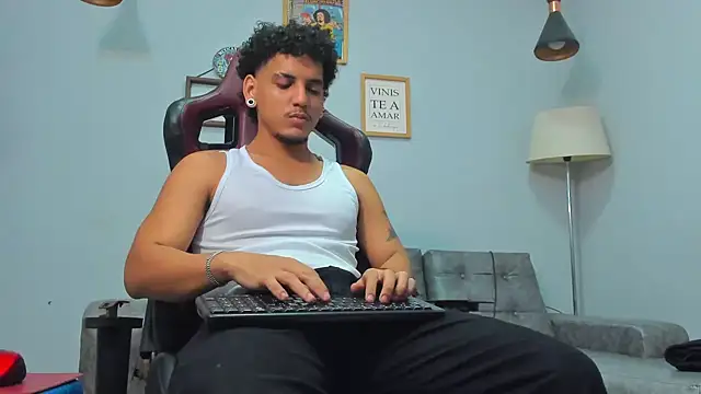 Xfire boy69 online show from 01.07.26