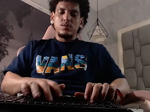 Xfire boy69 online show from 02.05.26