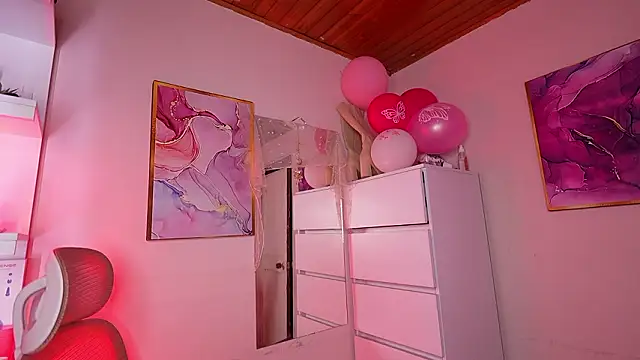 Snapshot of Dannaa_Lovs chatting on 02.26.26 Dannaa Lovs online show from 02.26.26