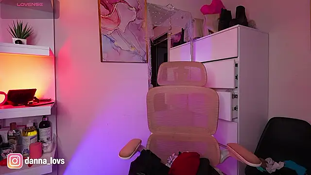 Snapshot of Dannaa_Lovs chatting on 03.22.26 Dannaa Lovs online show from 03.22.26