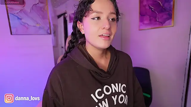 Snapshot of Dannaa_Lovs chatting on 04.08.26 Dannaa Lovs online show from 04.08.26