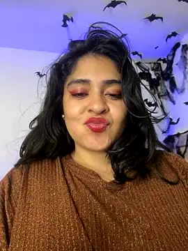 EmilyNoir1 online show from 10.31.25