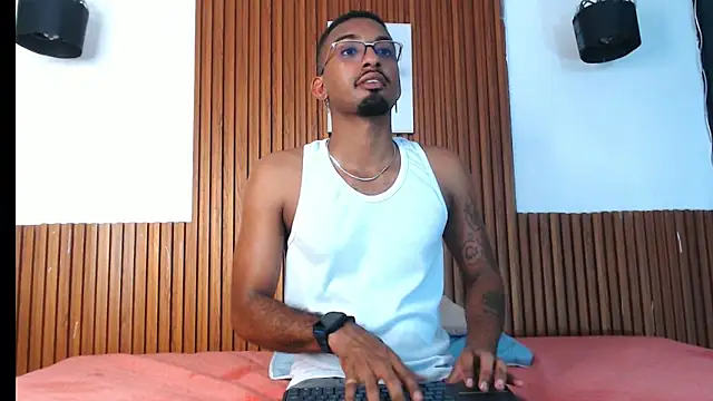 Darwin mayo online show from 04.10.26