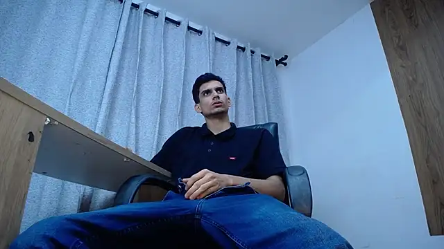 Sebalexis7 online show from 11.16.25