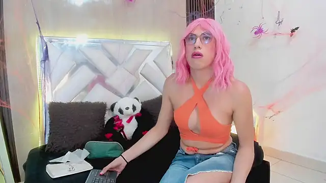 karen matwell online show from 10.30.25