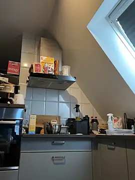 Snapshot of SweetTeenGirl chatting on 09.11.25 SweetTeenGirl online show from 09.11.25