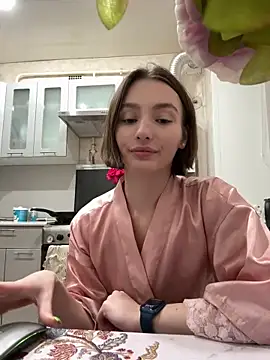 ZariaFlame online show from 11.28.25