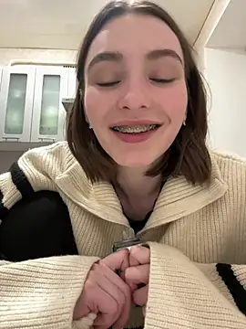 ZariaFlame online show from 04.06.26