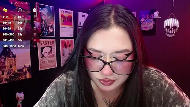 Snapshot of Ravendark_ chatting on 06.19.26 Ravendark online show from 06.19.26