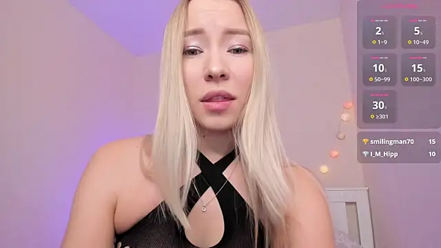 Snapshot of DanaCandy chatting on 12.21.24 DanaCandy online show from 12.21.24