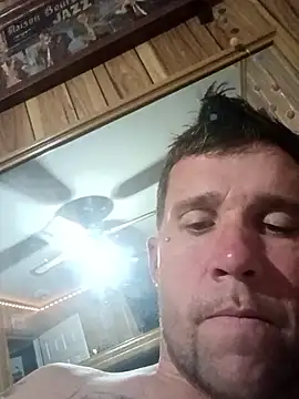 Snapshot of discrCs chatting on 01.10.26 discrCs online show from 01.10.26