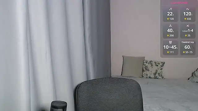 Snapshot of EvaXanny chatting on 02.08.26 EvaXanny online show from 02.08.26