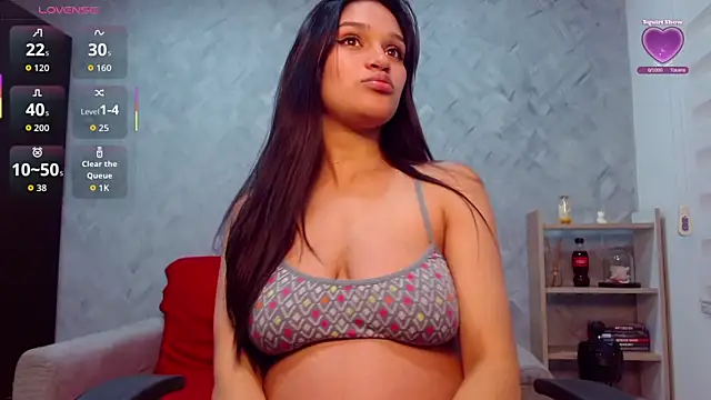 Roxxi 2110 online show from 10.11.25