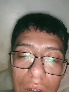 Snapshot of ELI_TICANTE chatting on 09.28.25 ELI TICANTE online show from 09.28.25