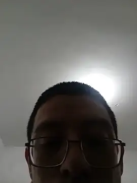 Snapshot of ELI_TICANTE chatting on 06.29.26 ELI TICANTE online show from 06.29.26