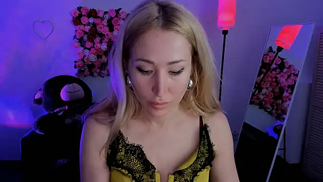 AstraMonroe online show from 04.21.26