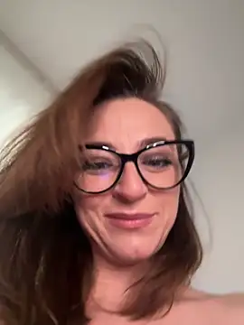 ClaireCrazy online show from 10.30.25