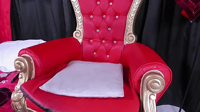 LiliThara online show from 02.05.26