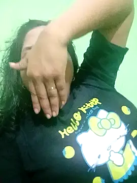 Snapshot of Hotty-couple063 chatting on 09.28.25 Hotty-couple063 online show from 09.28.25