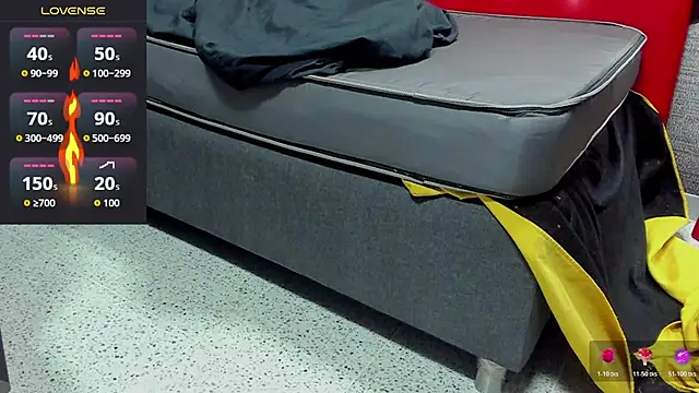 Ian1  online show from 10.30.25