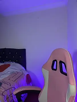 Lia  1 online show from 02.26.26