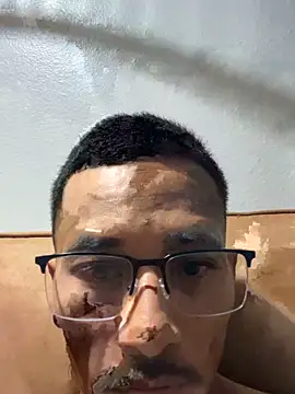 Snapshot of tanjir020 chatting on 09.22.25 tanjir020 online show from 09.22.25